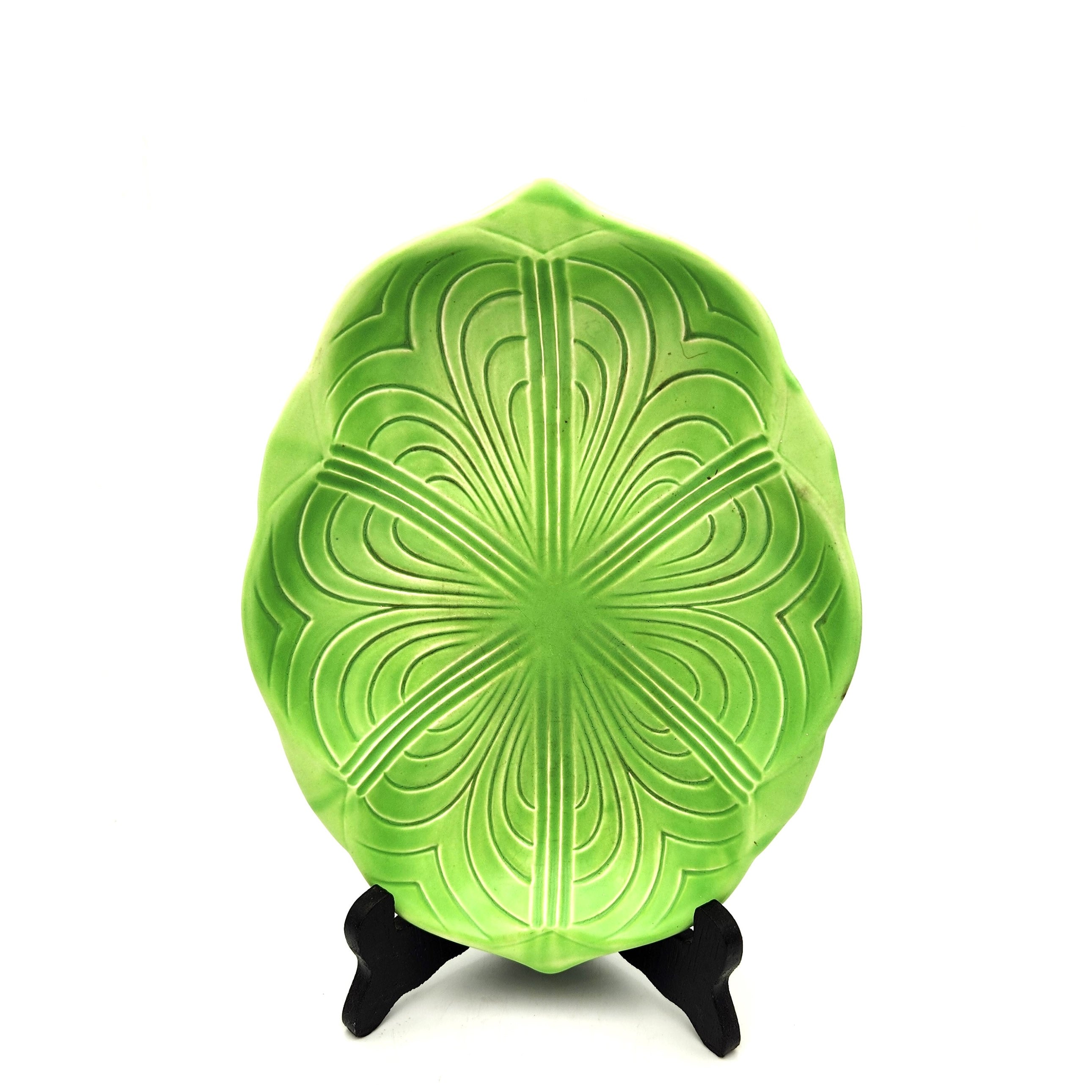 Royal Doulton - Oval Green Dish #8156 - 24cm